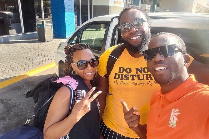 Private transportation to resorts in Negril, Montego Bay,Trelawny - Deep Dive into the Experience