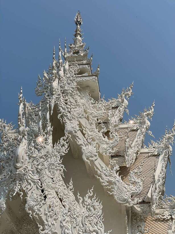 Private Trip Chiang Rai Day Trip, White Temple, Blue Temple - Frequently Asked Questions