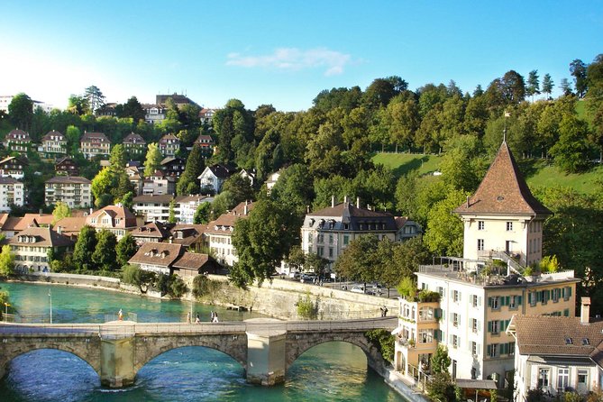 Private Trip From Geneva to the Swiss Capital - Bern & Paragliding in Interlaken - Driver-Guide Services