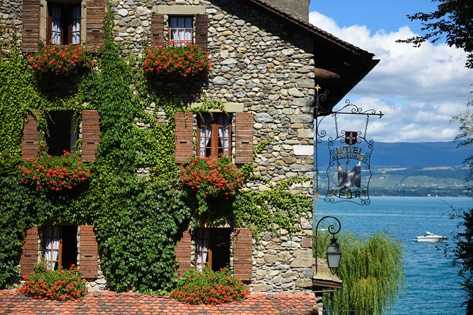 Private Trip From Geneva to Yvoire and Évian-Les-Bains in France - Crossing Lake Geneva