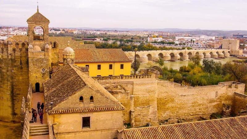 Private trip from Seville to Córdoba for small groups - FAQ