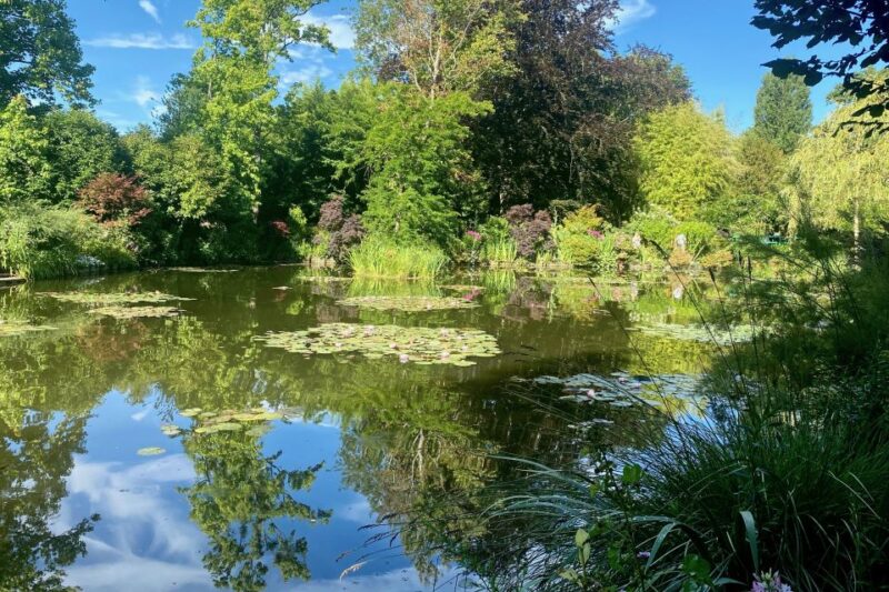 Private Trip Giverny Versailles Trianon From Paris - Transportation and Logistics