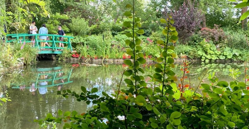 Private Trip Giverny Versailles Trianon From Paris - Lunch and Refreshments