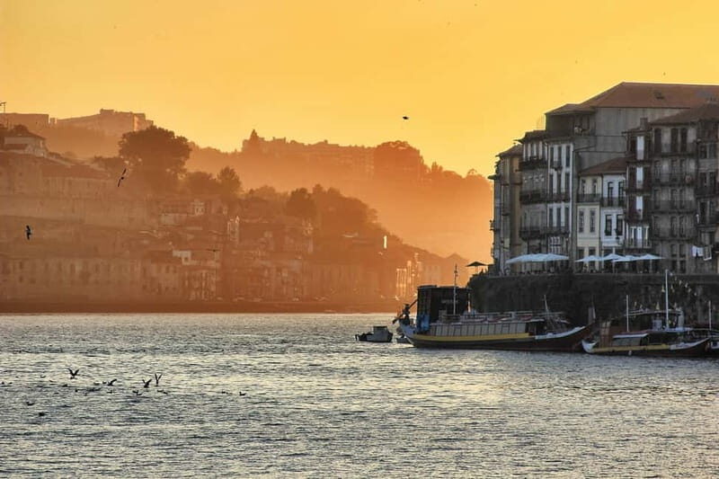 Private Trip to Porto with Tuktuk Tour in a Classic Ford T - Who Will Love This Tour?