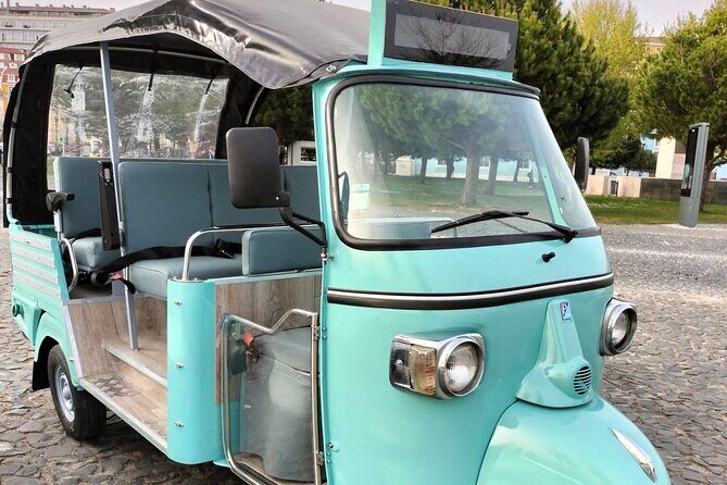 Private Tuk Tuk Tour 1h30 to Lisbon - A Detailed Look at the Tour Experience