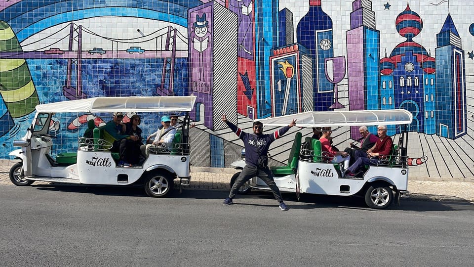 Private tuktuk Tour : unforgettable Old Town Lisbon - Key Points