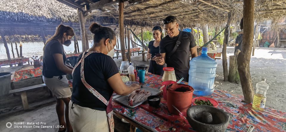 *Private Turtle Hatching 3 Palos Lagoon & Crocs Farm & Lunch - Frequently Asked Questions