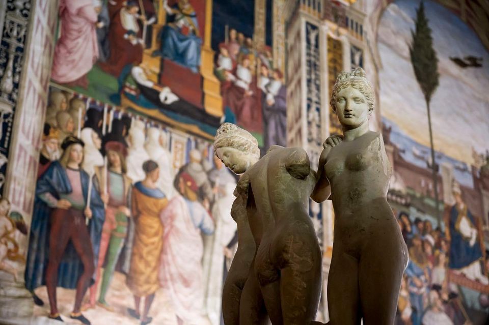 Private Tuscany Tour to Pisa, Siena, San Gimignano and Lunch - Pickup and Accommodations