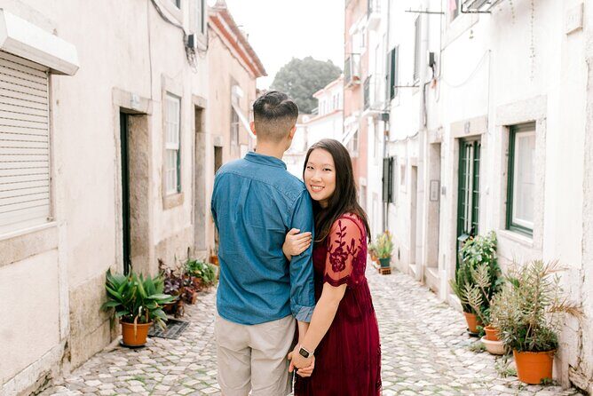 Private Vacation Photography Session with Local Photographer in Lisbon - Who Will Love This?
