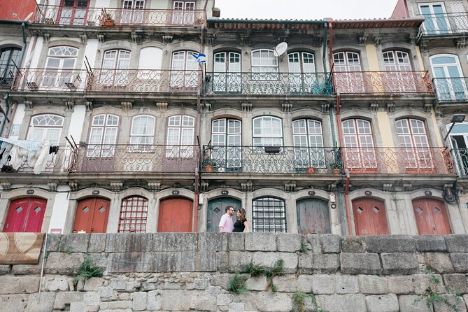 Private Vacation Photography Session With Local Photographer in Porto - Capturing Memories in Porto