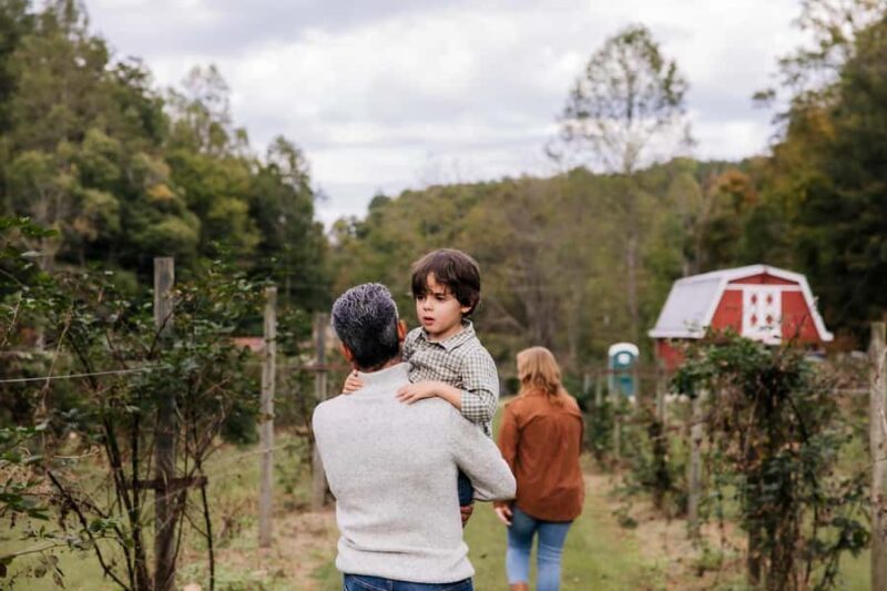 Private Vacation Photoshoot with Photographer in Asheville - FAQs