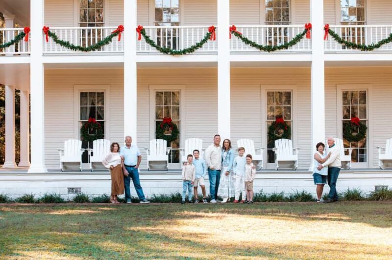 Private Vacation Photoshoot with Photographer in Cleveland - FAQ