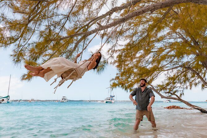 Private Vacation Photoshoot with Photographer in Grand Caymen - The Locations and Photo Opportunities