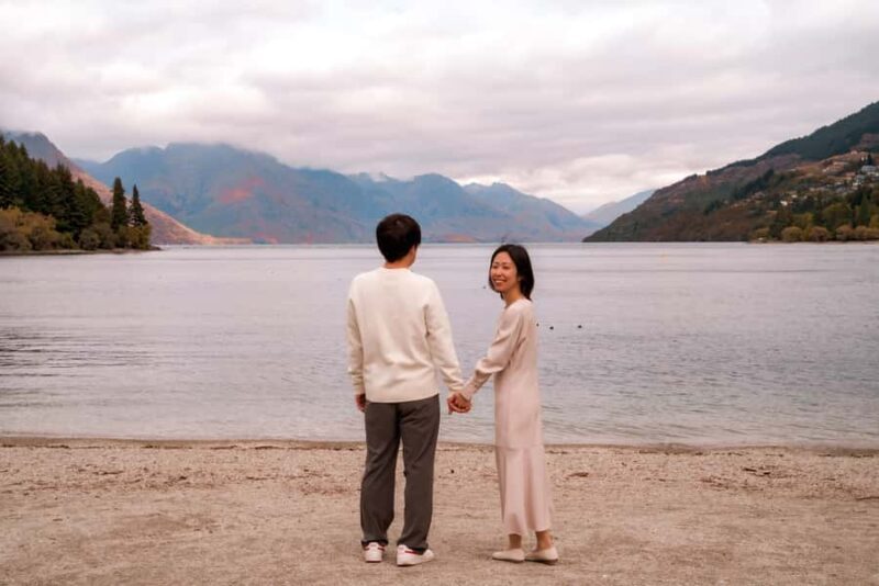 Private Vacation Photoshoot with Photographer in Queenstown - The Experience Itself: Authentic and Relaxed