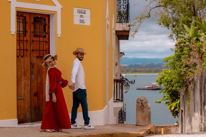 Private Vacation Photoshoot with Photographer in San Juan - Key Points