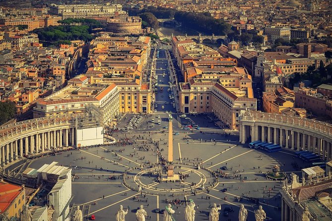 Private Vatican Tour With Official Tour Guide and Tickets - What to Expect From the Experience