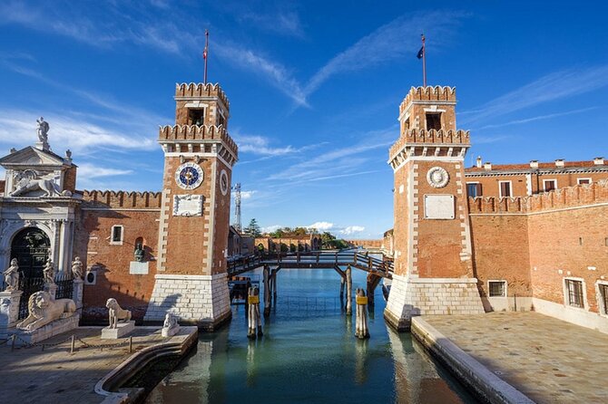 Private Venice Canal Cruise: 2-Hour Grand Canal and Secret Canals - Guided Tour Insights