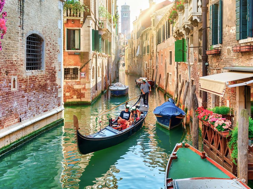 Private Venice Gondola Tour - Gondola Ride Experience