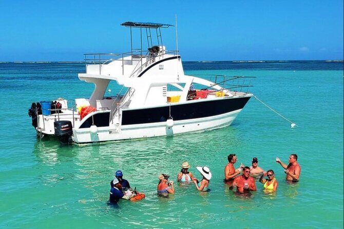 Private VIP Catamaran Party Boat Punta Cana Bavaro - Key Points