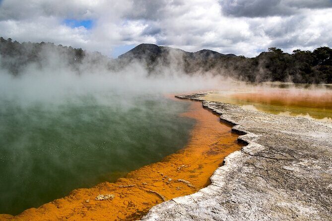Private VIP Luxury Auckland-Rotorua Geothermal Wonderlands - A Closer Look at the Experience  