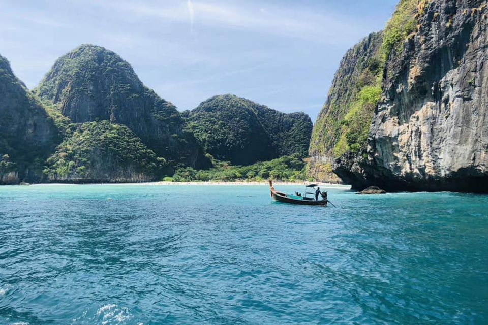 Private VIP Speed Boat Charter to Phi Phi Islands - Highlights and Activities