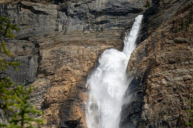 Private VIP Tour in Lake Louise, Moraine and Hidden Gems - Who Will Benefit Most?