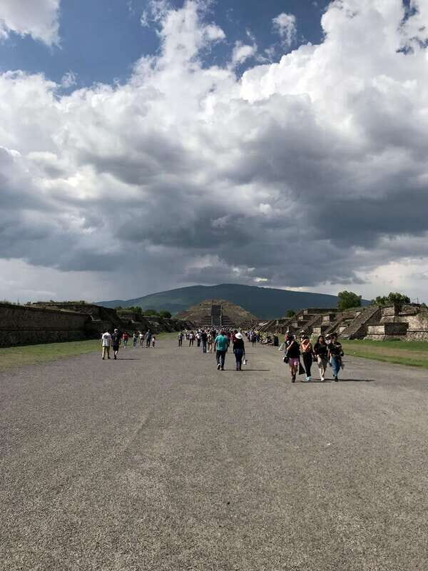 Private VIP Tour Teotihuacán: Transport+English Local Guide - Who Should Book This Tour?