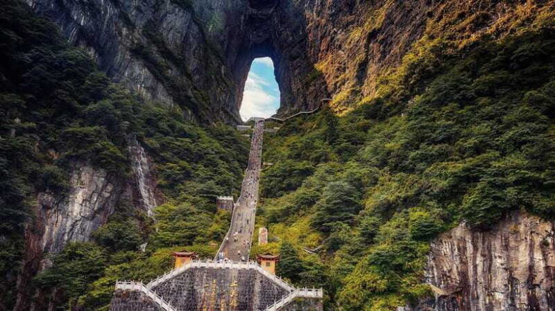 Private VIP Zhangjiajie Tianmen Mountain Day Tour - Who Would Enjoy This Tour?