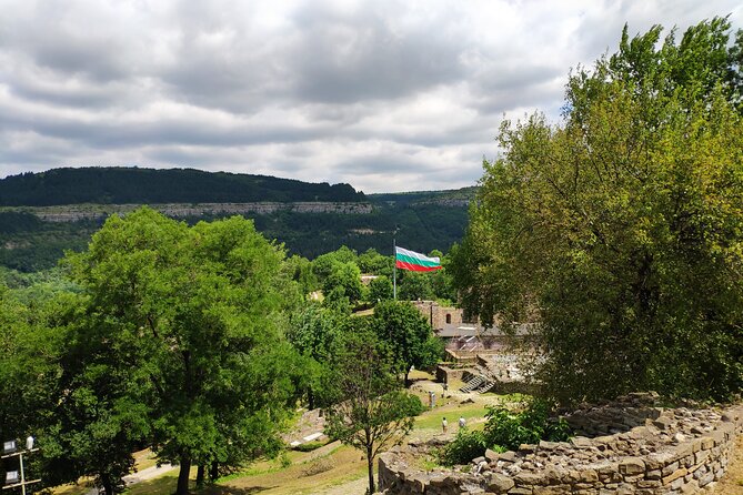 Private Virtual Tour in Veliko Tarnovo With a Local Guide - Discovering Veliko Tarnovos Rich History