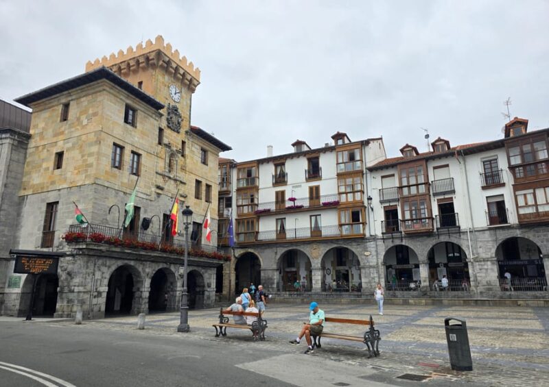 Private Visit to Castro Urdiales: the Great Fishing Village - Tour Features and Accessibility