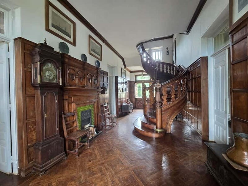 Private visit to the House of the Dukes of Almodovar in Comillas - What to Expect During the Tour