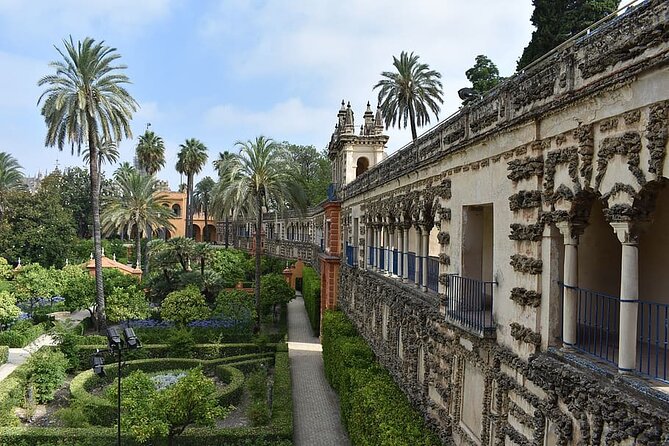 Private Visit to the Real Alcazar of Seville (Tickets Included) - Booking and Availability Information