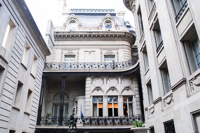 PRIVATE WALKING RECOLETA RETIRO, Paris in Buenos Aires? - Participation Requirements and Policies