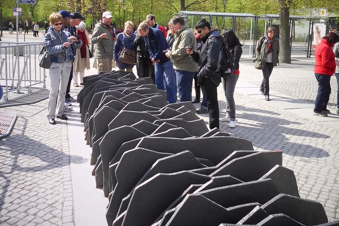 Private Walking Tour: Behind the Iron Curtain and Berlin Wall - Expert Historian Guides