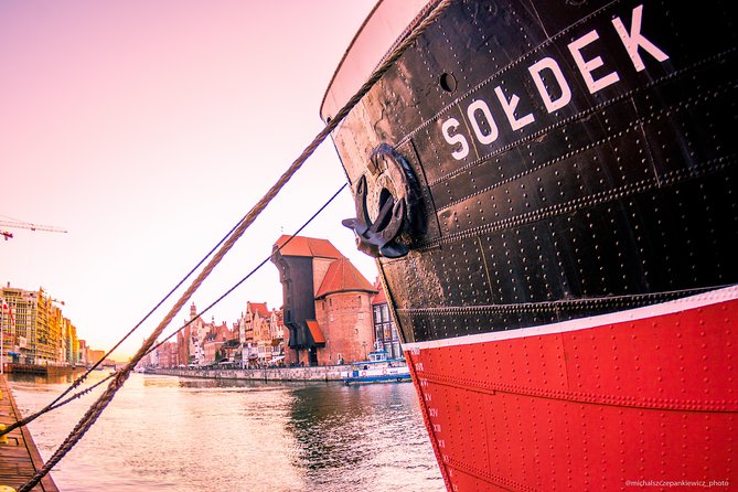 Private Walking Tour of Gdansk Old Town - Meeting and Pickup Details