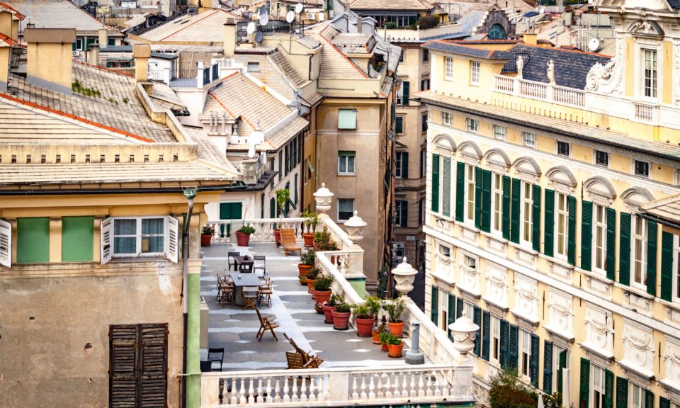 Private Walking Tour of Genoa - Meeting Point