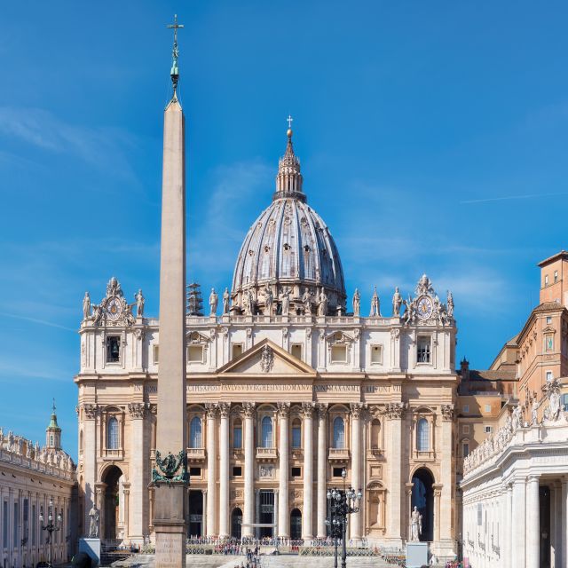 Private Walking Tour of Rome With Timber Boat Cruise - Discovering Castel SantAngelo