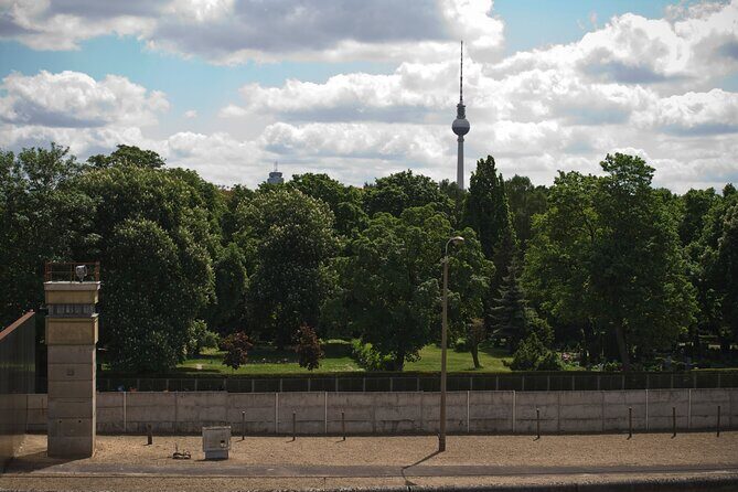 Private Walking Tour: World War 2 and Cold War Sites in Berlin - FAQ