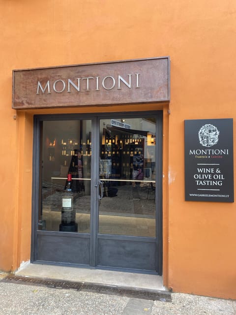 Private Wine Tasting in the Historic Center of Montefalco - Key Points