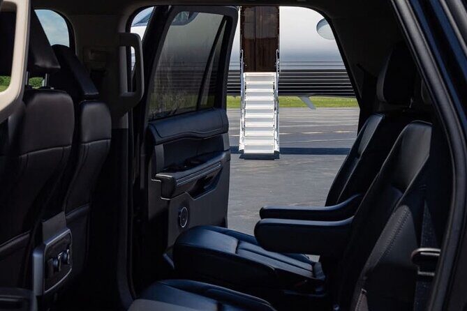 Private Wine Tour for groups up to 6 - A Closer Look at the Experience