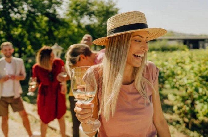Private Wine Tour for groups up to 6 - FAQ