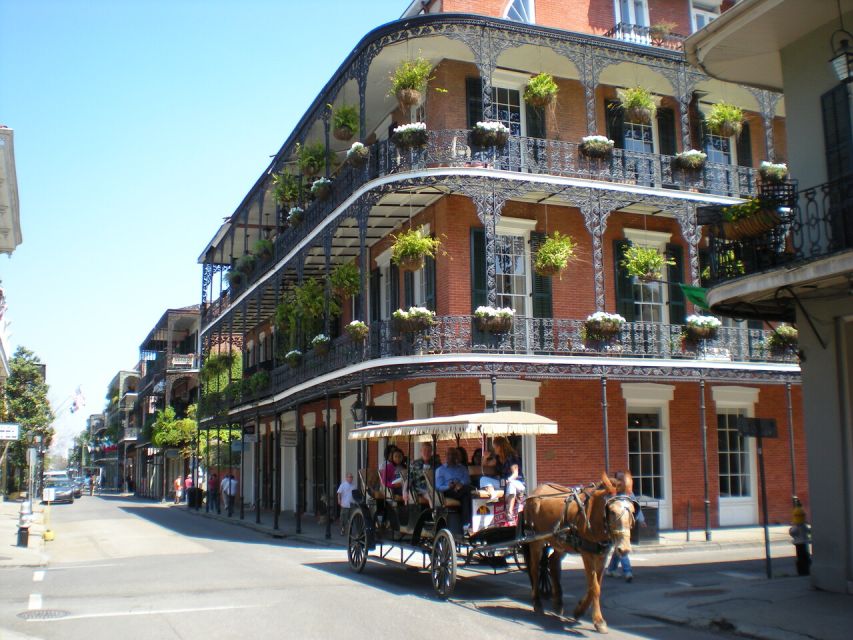 Private Writing Class With an Author - Meeting Point in the French Quarter