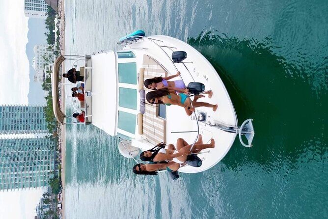 Private Yacht 4Hours Food & drinks included,price is only DEPOSIT - Activities Galore