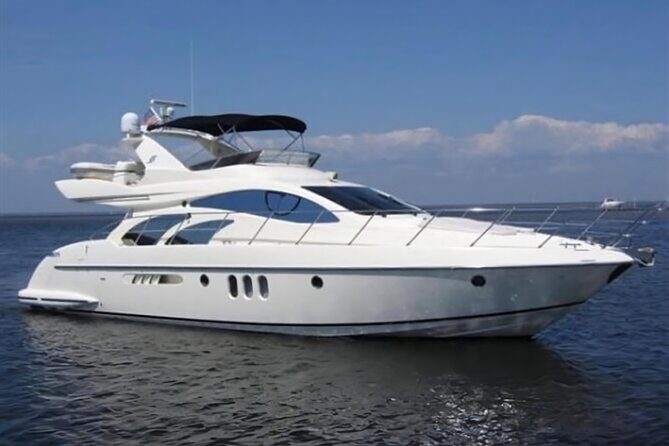 Private Yacht 58 ft Up to 20 persons - Key Points  