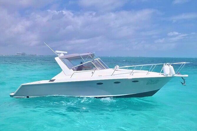 Private Yacht Cancun 42ft up to 8 people - An In-Depth Look at the Cancun Yacht Experience