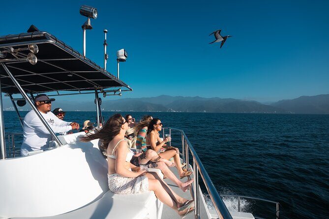 Private Yacht Charter Chica Fun 6 waterslides in Puerto Vallarta - FAQ