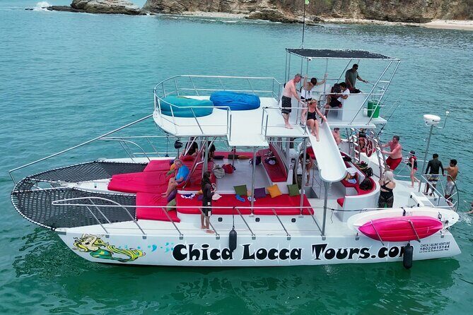 Private Yacht Charter ChicaFUN 3 Waterslides All Inclusive - Itinerary and Stops: Customizable to Your Preferences