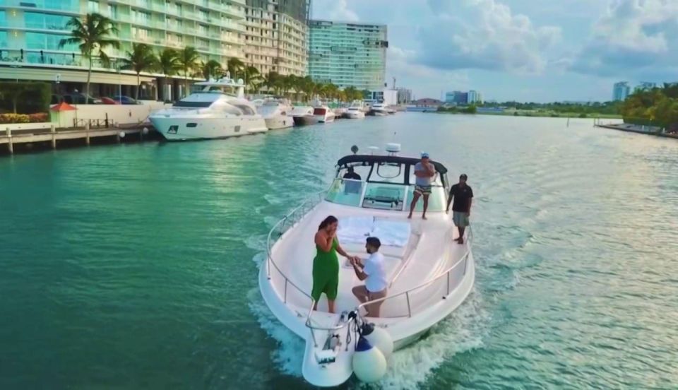 Private Yacht in Cancun for Maximun 15 People - Cancellation Policy