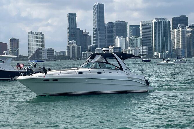 Private Yacht Rental 37Ft in Miami Up to 12 People - The Sum Up