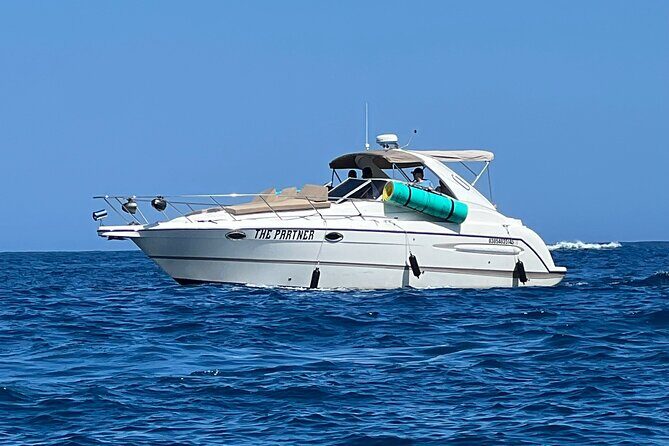 Private yacht rental for 2 hours - The Cost: Is It Worth It?